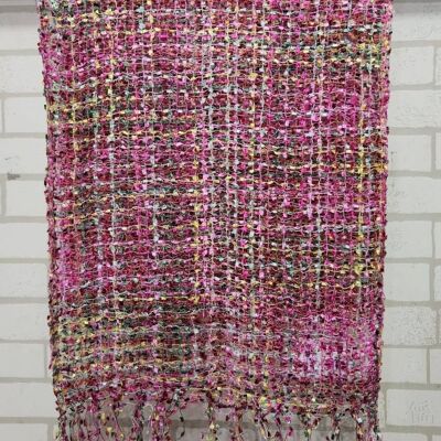 Bubblegum Jomda Net Weave Scarf