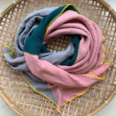 Schal aus Baumwollmusselin / großes dreifarbiges Tuch mit leuchtendem Kontrastgarn „FELI”