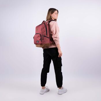 Walker by Schneiders Lifestyle Rucksack Pure Eco Rust, 30 x 46 x 20 cm, Fassungsvermögen: 29L, Laptop-Fach, Rücken-Polsterung, gerollter Reißverschluss-Öffnung, Tragegriff, wasserabweisend, Rucksack für Schule, Uni, Büro und Freizeit 4