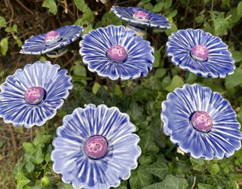 Fleur en céramique Bleuet, Tuteur végétal 1