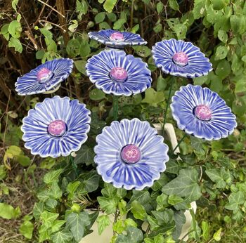 Fleur en céramique Bleuet, Tuteur végétal 2