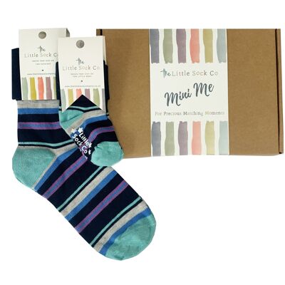 Mini Me Coffret cadeau de chaussettes assorties pour adultes et enfants en famille à rayures bleu marine – Le cadeau d'anniversaire ou de Noël parfait