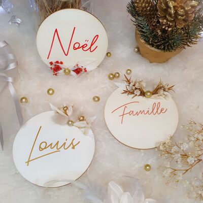 Decorazione palla di Natale in legno da appendere, personalizzabile con fiori secchi