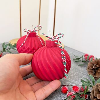 Bougies de Noël rouges - Bougie boule de Noël - Décorations festives 4