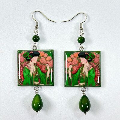 Green Geisha wooden earrings