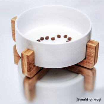 Mangeoire en céramique avec structure en bambou Caillou 11