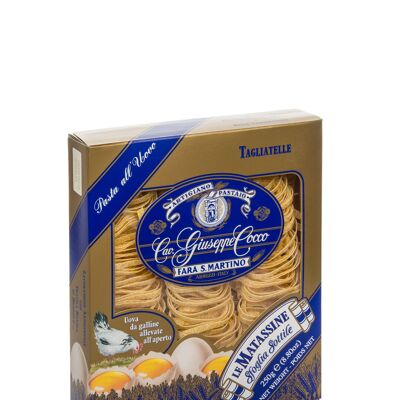 Pâtes - N°13 TAGLIATELLES
les écheveaux d'oeufs