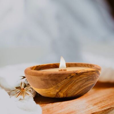 Candela al Fico del Sud in vaso di legno d'ulivo