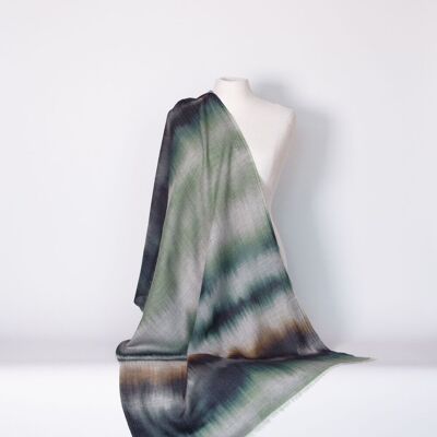 ÉCHARPE - SHAWLS – SCARF made of pure new wool