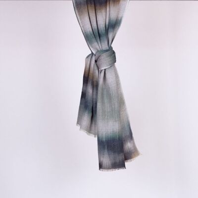 ÉCHARPE - SHAWLS – SCARF made of pure new wool