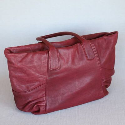 Trendy Bordeaux Tones Leather Bag