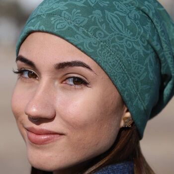 438 Green Beanie Hats, Bonnets imprimés transparents sur toute la surface 1