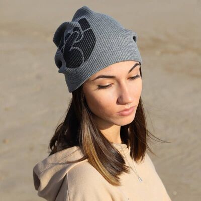 319 Beanie hat with classic hem and silkscreen print, Hats