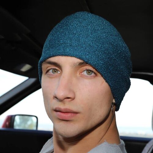 Blue beanie in Non-Allergenic Wool - 52H Bis Petrol