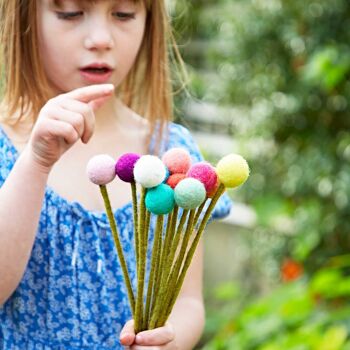 Pack de 6 bouquets de fleurs faits à la main en feutre 3