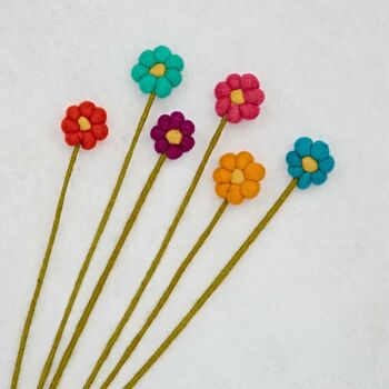 Pack de 6 bouquets de fleurs faits à la main en feutre 5