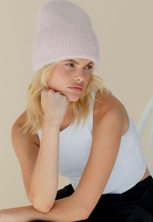 The Alpaca Beanie - Pale Pink - AW23