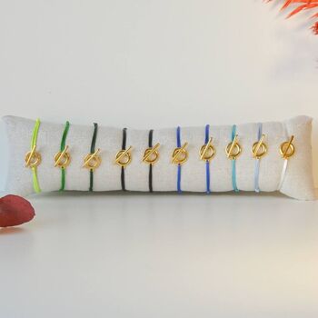 Lot de 10 bracelets couleurs d'hiver, breloque au choix 4