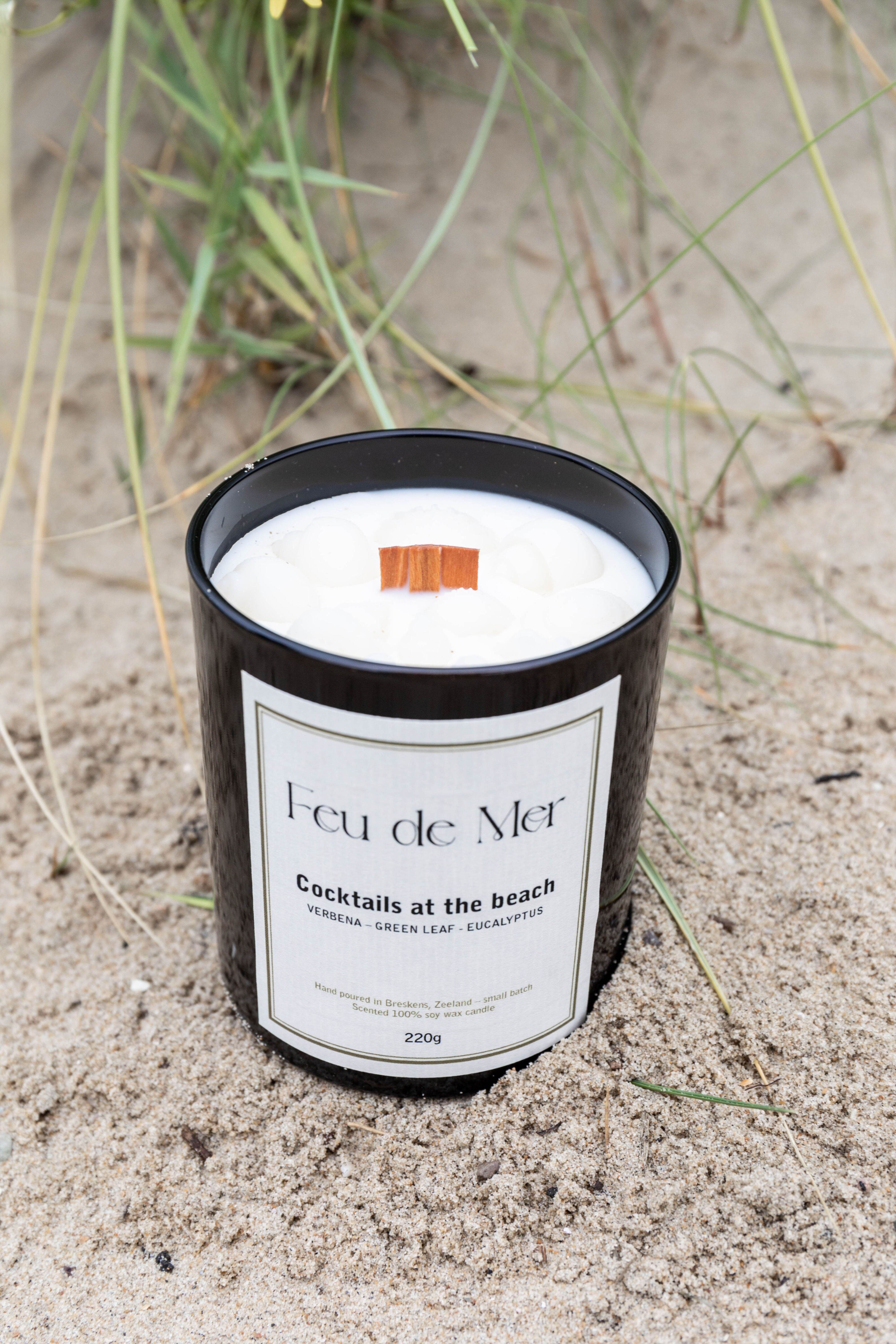 Cocktails at the Beach - Fullsize 220g scented candle