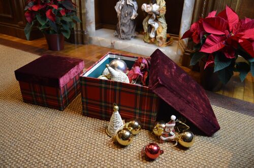 Decorative Box in Velvet and Scottish squares fabric - Winter Christmas