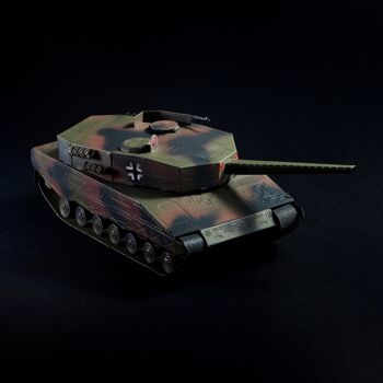 Kit de bricolage de char Leopard 2, modèle statique, 57 pièces 5