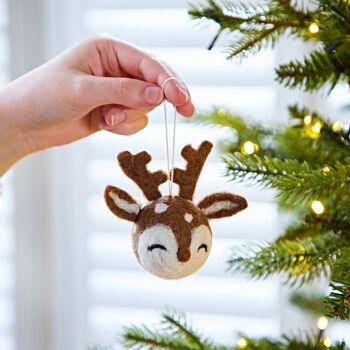 Décoration de Noël en boule d'animaux en feutre 3