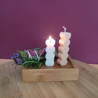 Schachtel mit 2 Kerzen und 1 Räucherstäbchen