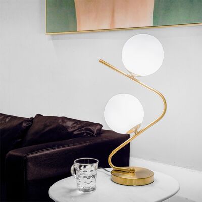 Lampada da Tavolo Sphera in Alluminio Oro-Oro: Design Elegante, Illuminazione LED Economica e di Lunga Durata