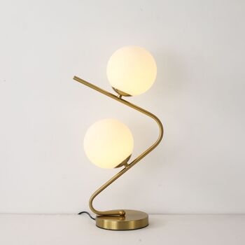 Lampe à Poser Sphera en Aluminium Doré Or : Design Élégant, Éclairage LED Économique et Longue Durée 5