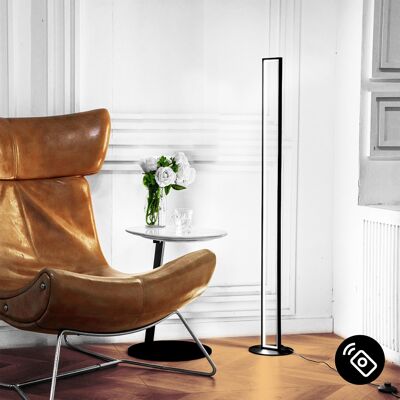 Lámpara de pie Silta negra: diseño nórdico, luz LED blanca cálida, ahorro de energía, estilo limpio para interiores modernos