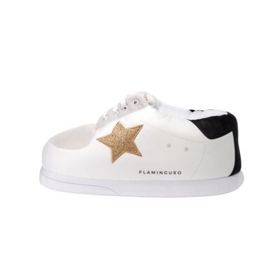 Gigantes House Slippers - unisex white with star