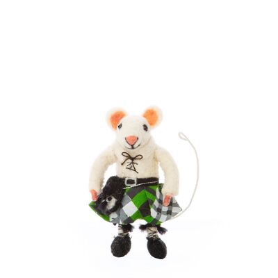 Ratón escocés en falda escocesa verde