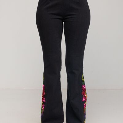 PANTALON ACAMPANADO CON BORDADOS MANUALES A LOS LADOS 95%ALGODON 5%EXPANDEX PR1155P_NEGRO