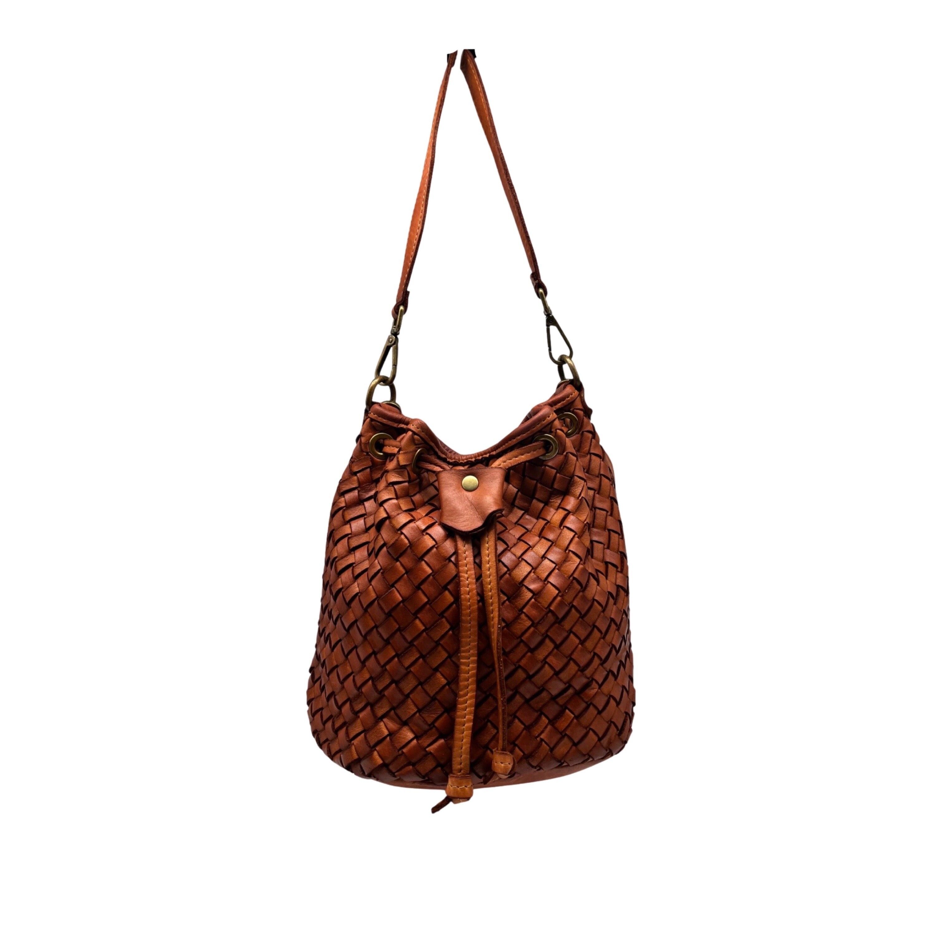 BORSA A SECCHIELLO ANNABELLA IN PELLE LAVATA CAMMELLO