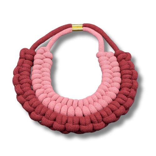 Collar Brandt rosa y burdeos