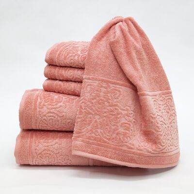 Retro pink towel