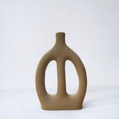 Marwa ceramic vase