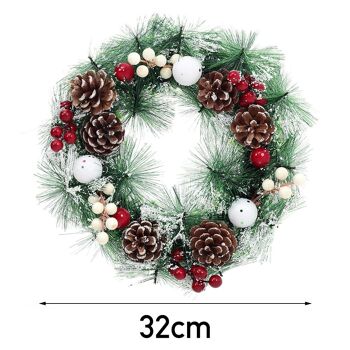 Living and Home Couronne artificielle de Noël floquée de neige de 32 cm avec ornements de Noël classiques 6