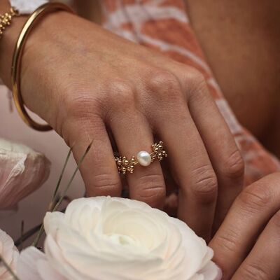 Anillo Figuières con cuentas