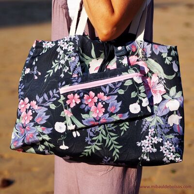 “Julia” maxi beach bag with toiletry bag