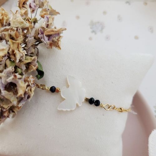 Bracelet colombe nacre perles noires