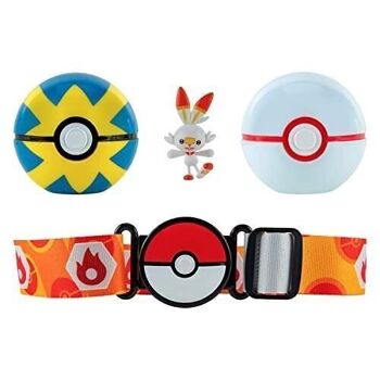 Bandai - Pokémon - Ceinture Clip 'N' Go - 1 ceinture, 1 Quick Ball, 1 Premier Ball et 1 figurine 5 cm Flambino (Scorbunny) - Accessoire pour se déguiser en Dresseur Pokémon - Réf : JW2716 2