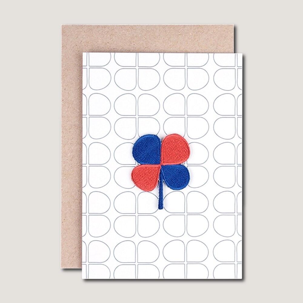 BIGLIETTO D'AUGURI - con toppa termoadesiva Trifoglio fortunato