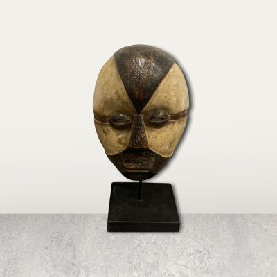 Small African mask on stand