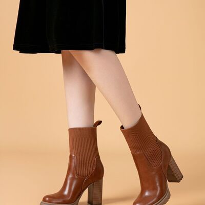 Bi-material heel ankle boots F6365