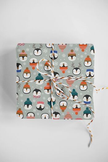 Papier d’emballage de Noël Pingouins | Feuilles d'emballage cadeau des Fêtes 1