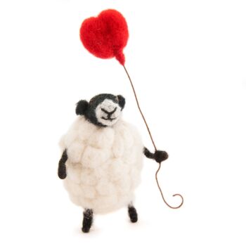 Fête des Mères - Mouton Sheply avec Ballon Coeur - par Sew Heart Felt 4