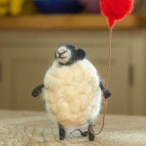 Mother's Day - Sheply Sheep with Heart Balloon - by Sew Heart Felt