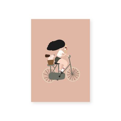 Carte postale Fille à vélo avec une glace et son chien