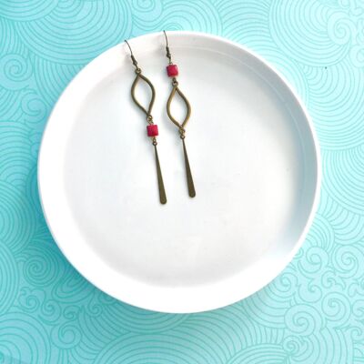 Long graphic asymmetrical bronze and burgundy earrings,